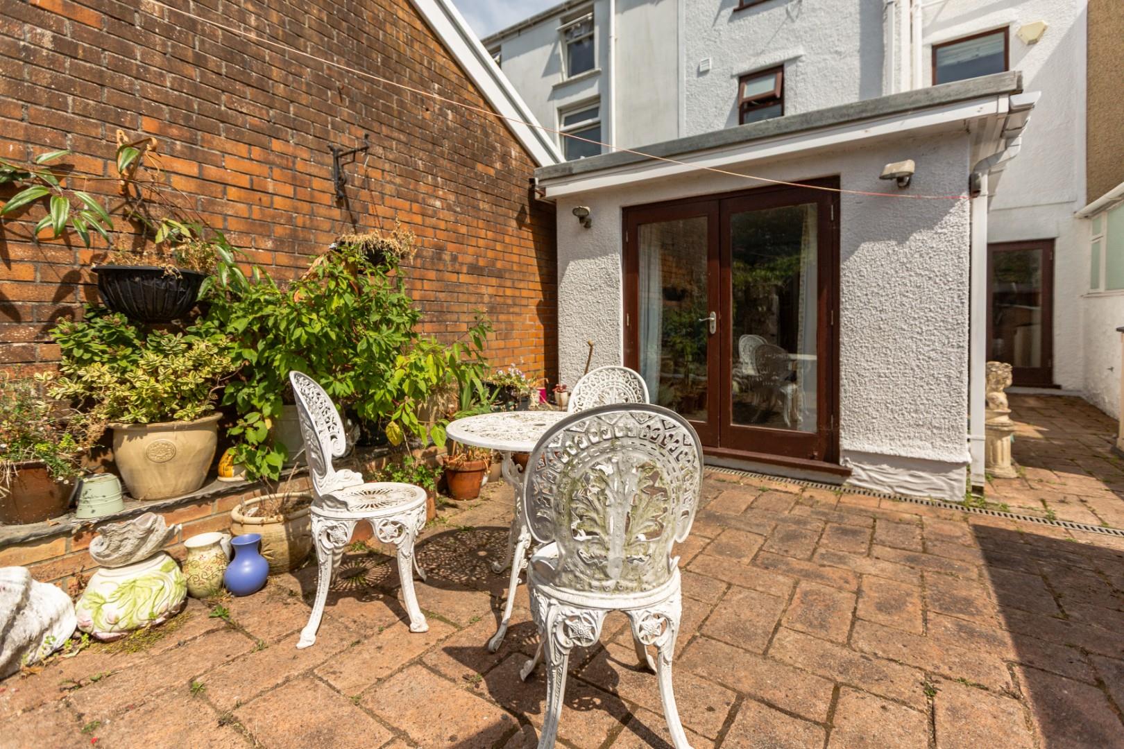 Devon Place, Mumbles, Swansea, SA3 4DR
